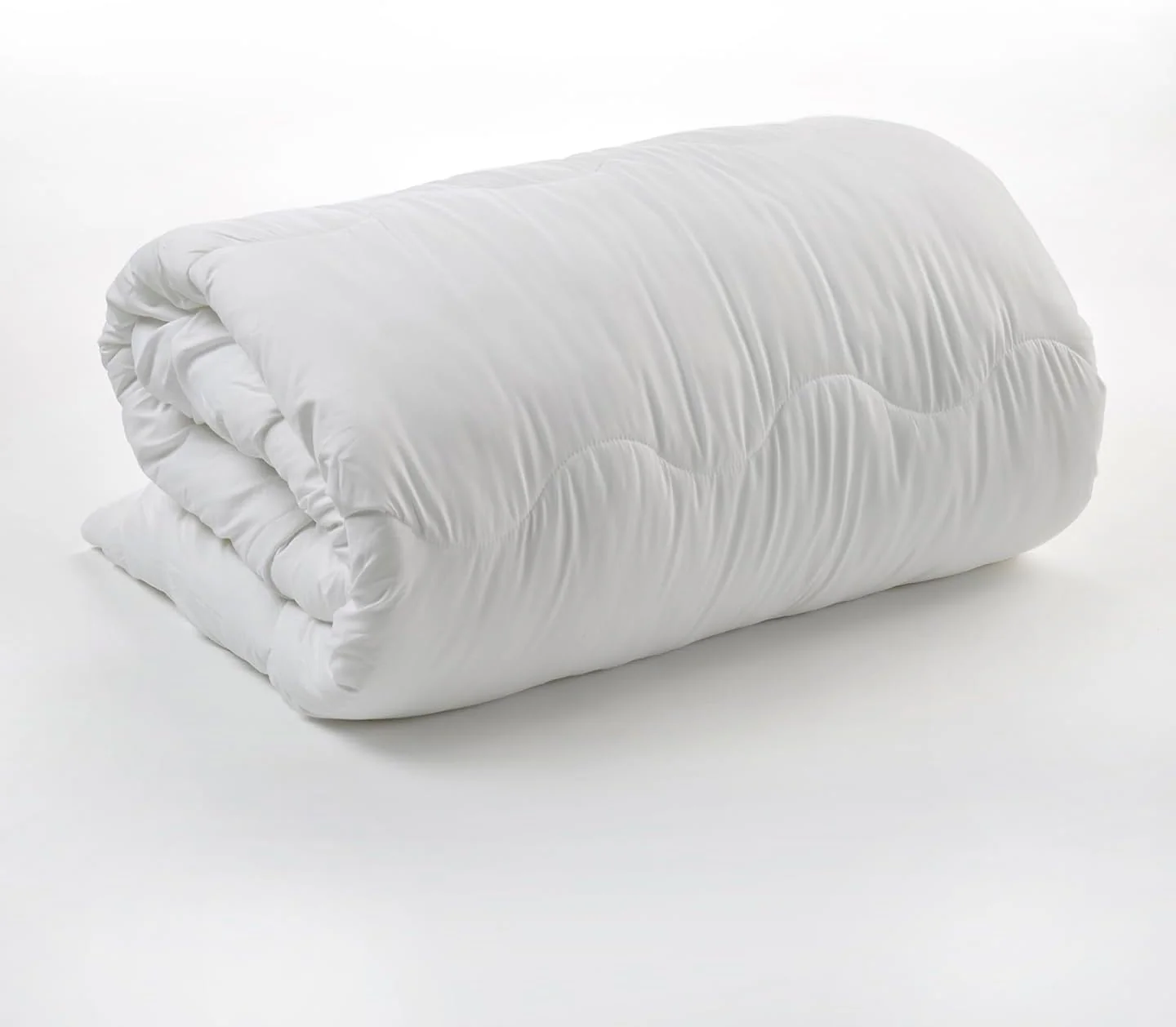 Allergy Plus Stain Ease Medium Weight Quilt - All Seasons - Image 3