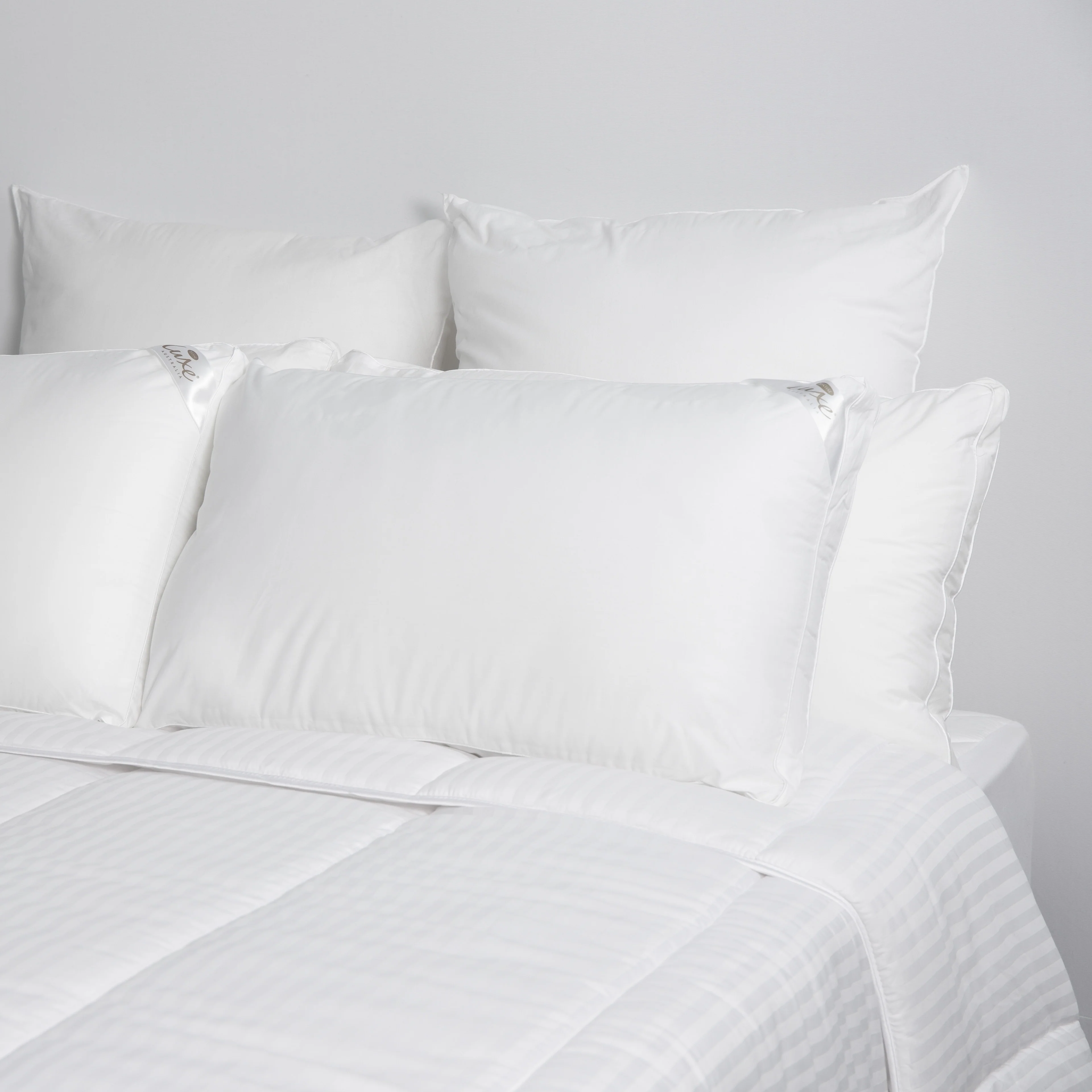 Tontine Luxe Superior Support Pillow - High & Firm 2 Pack - Image 2